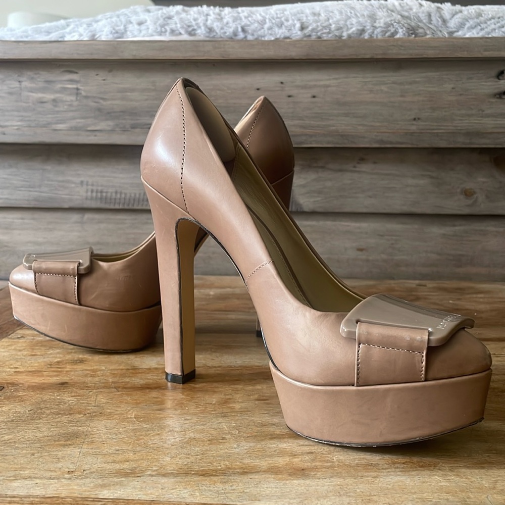 Rachael Zoe 5 inch platform taupe heels